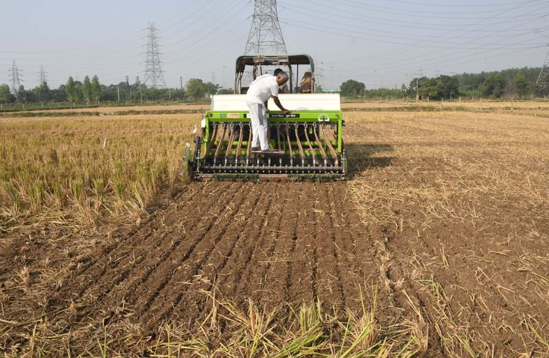‘Clean fields, healthy soil’: Machinery banks a game changer for farmers in Punjab