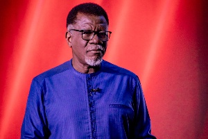 “Why do you want to marry a rich man You can buy your iPhone 15 by yourself” – Otabil asks women