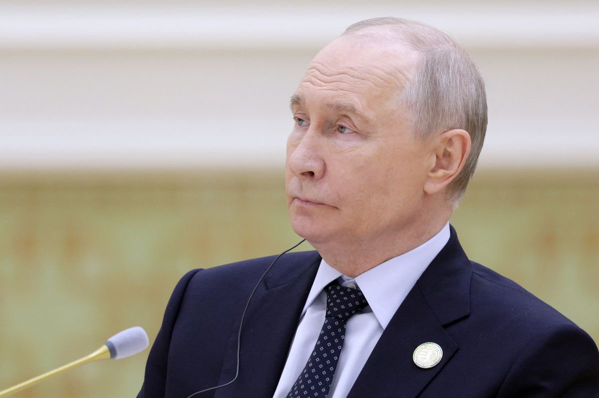 Ex-Nato chief warns ‘Russia at war with Nato today’ amid Ukraine tensions