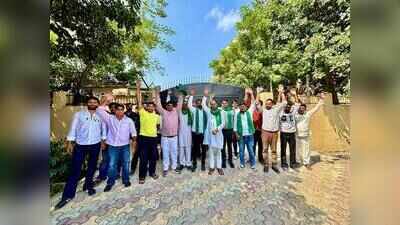 Greater Noida farmers protest inflated power bills, lack of subsidies