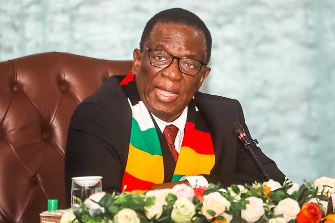 Zimbabwean president calls for unconditional lifting of sanctions