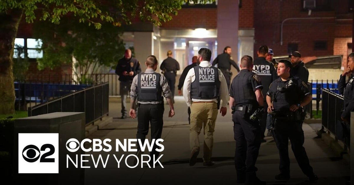 Officer fired weapon while responding to slashing in Queens, police say