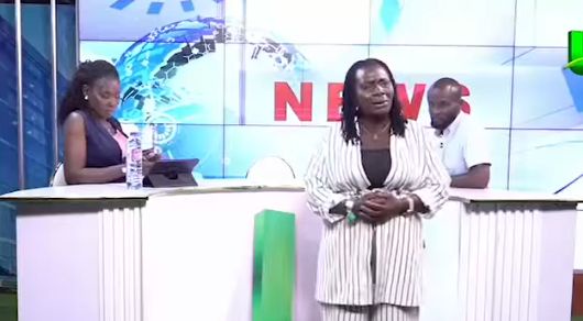She Had to Kneel & Cry–CFSA Organiser Agnes Abeidu Breaks Down as She Begs Mahama to Release Funds