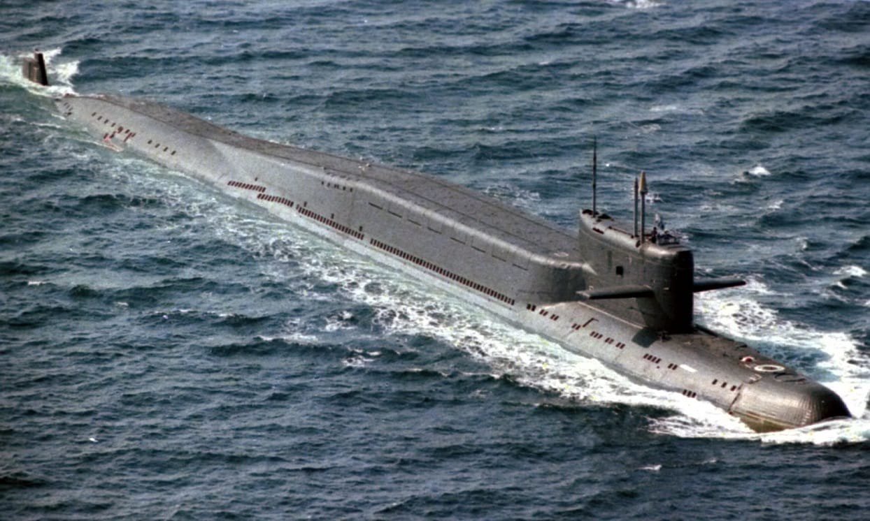 US Navy Attack Submarine USS Grayling Collided With a Russian Submarine Carrying 16 Nuclear Missiles 105 Miles North of Murmansk in 1993, and Both Sides Swept It Under the Rug