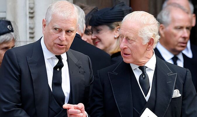 King Charles ‘treats Andrew like a child’ – ‘why did he do it?’