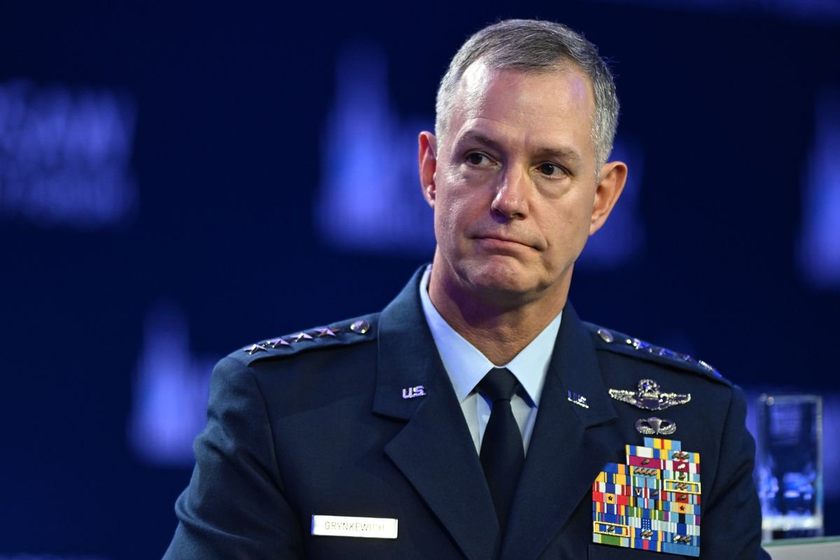 NATO commander warns of bloody retaliation if Russia attacks