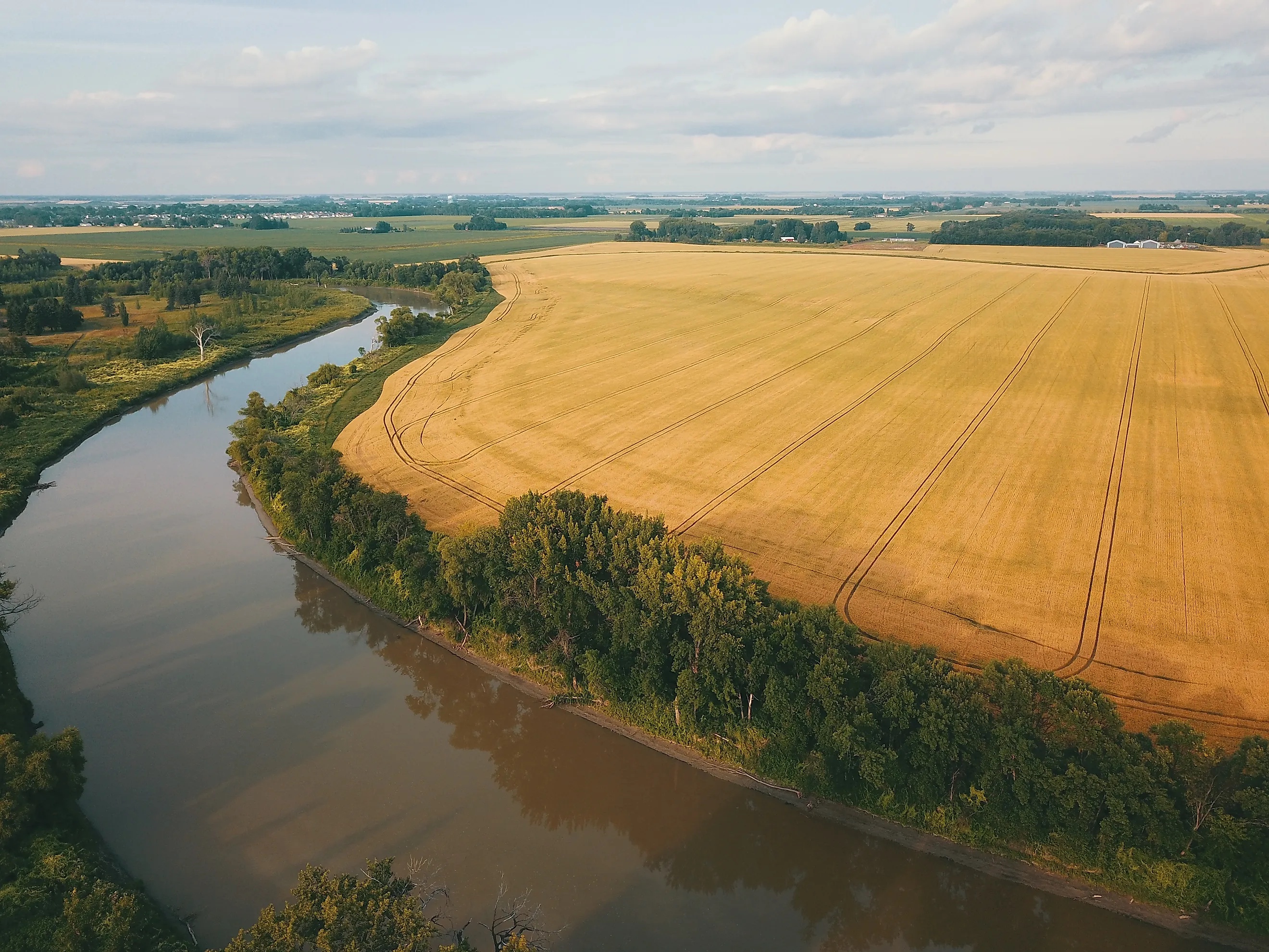 Why Some American Rivers Flow North