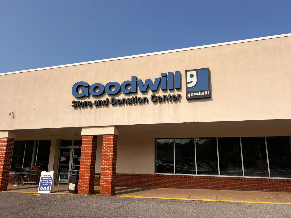Goodwill rival begs for donations before winter hits – as it transforms old stuff into free groceries