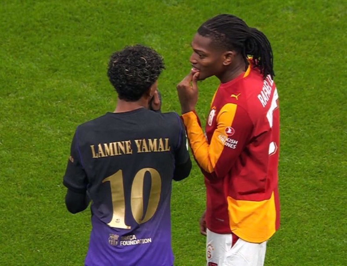 Rafael Leão Backs Lamine Yamal to Win Ballon d’Or and Major Trophies