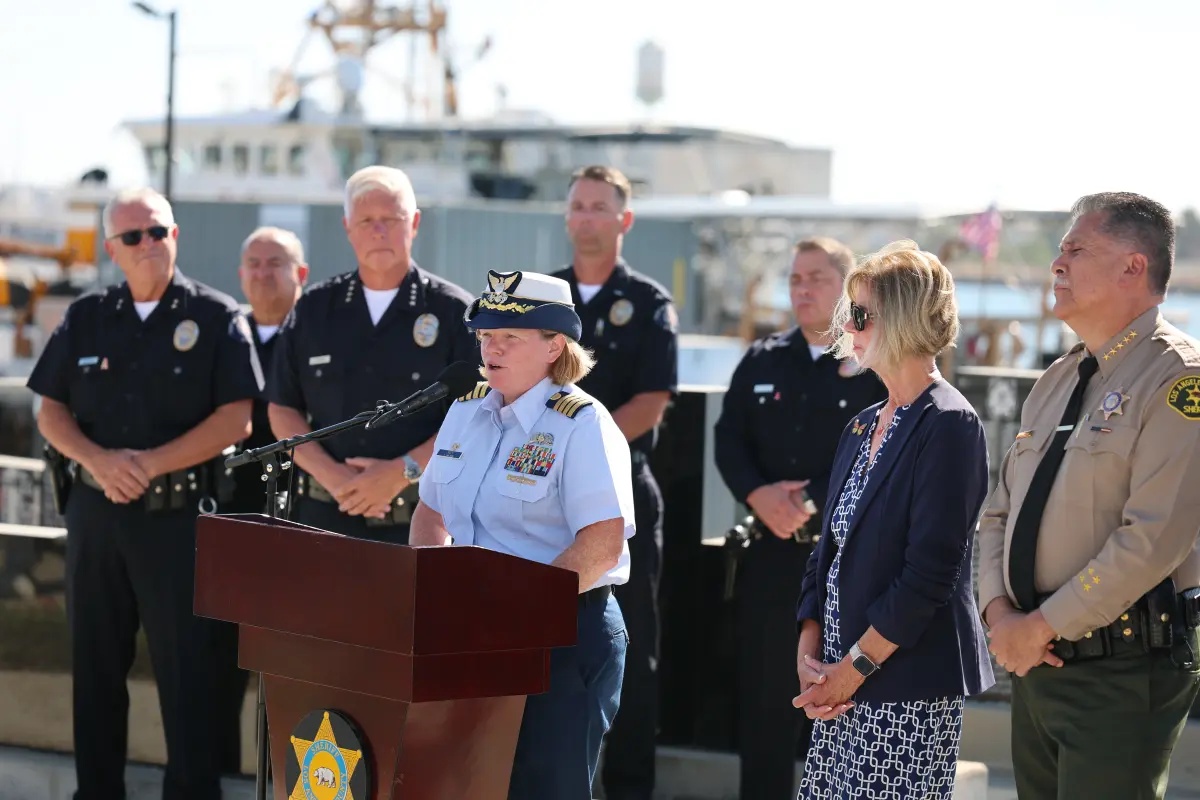 Just before deadly helicopter crash off Catalina, another aircraft nearly went down, NTSB says