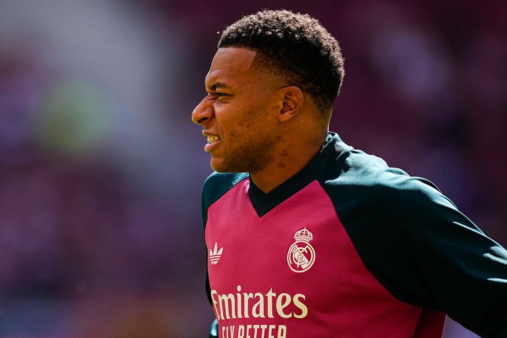 Kylian Mbappe to Liverpool ‘possible’ as Real Madrid star ‘not well’ at current club