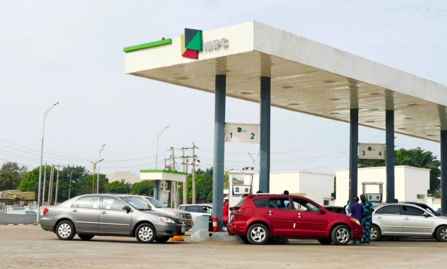 NNPC filling stations to sell petrol at landing cost to cushion global oil price shocks — Presidency [Video]