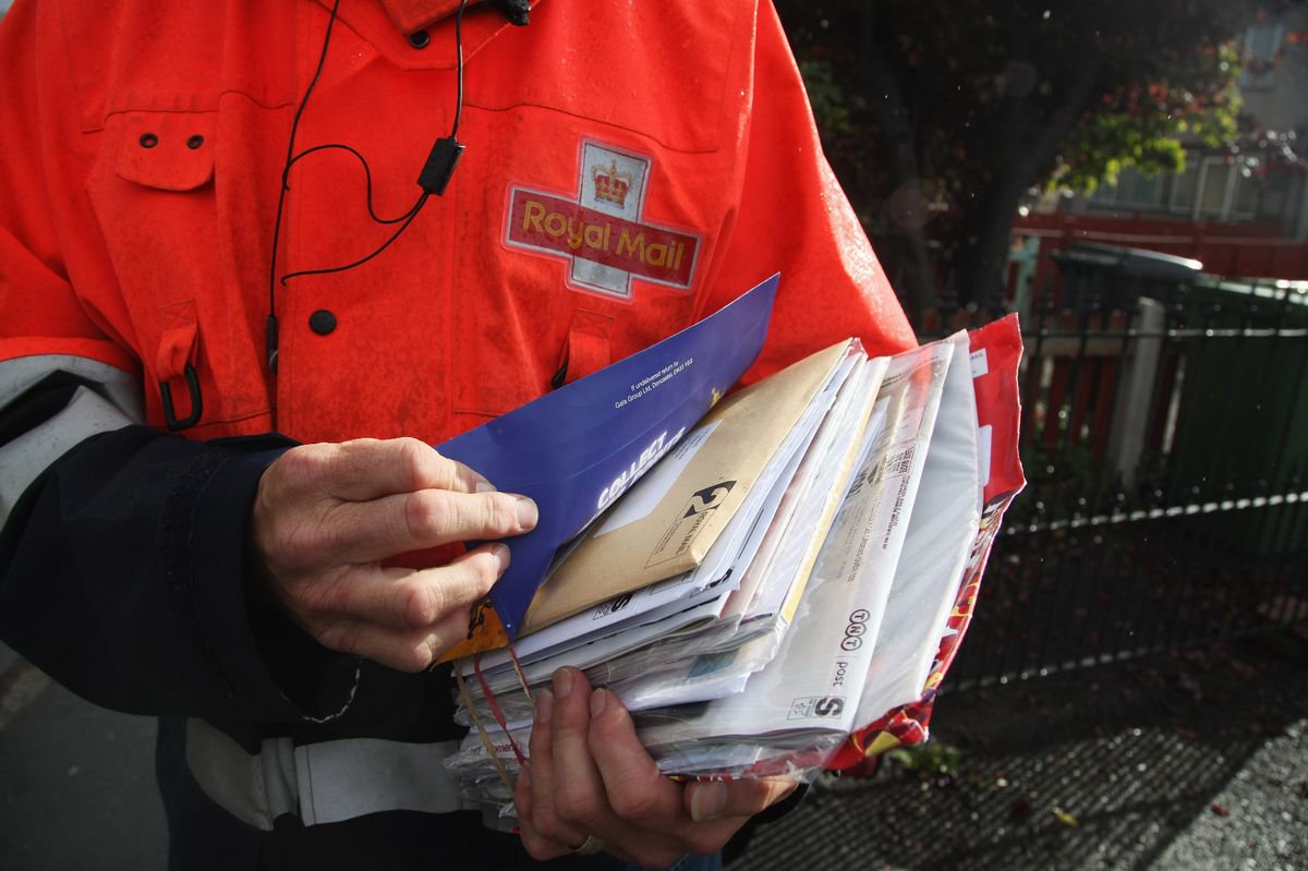 Royal Mail staff shortages ‘out of control’ as locals claim postie’s holiday ‘not covered’ sparking pile up