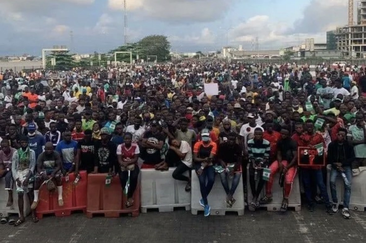 ‘Who ordered the shootings’ — Sowore demands prosecution over Lekki Toll Gate incident