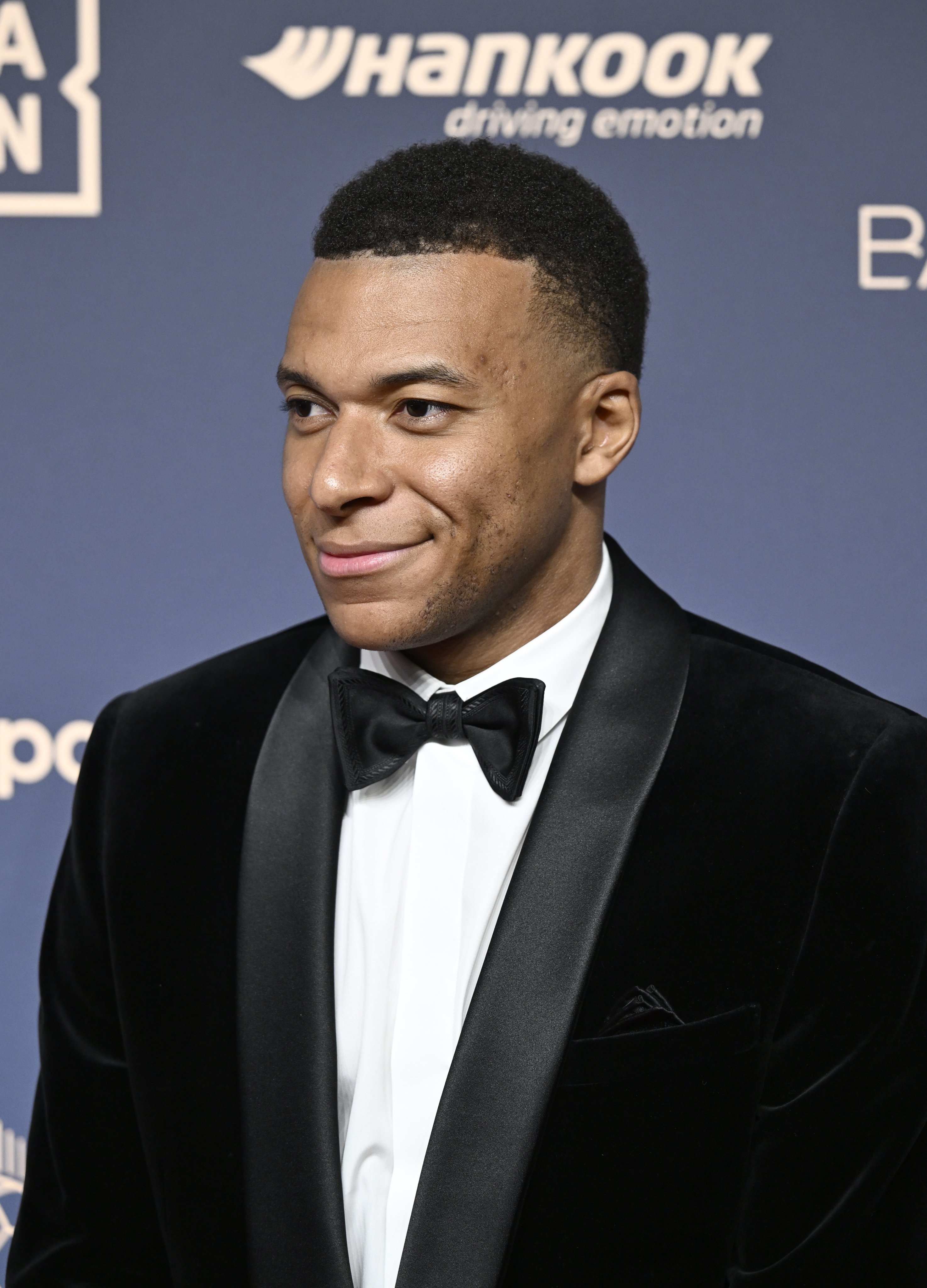 Mbappé apologises to Chinese people after Mao Zedong controversy sparks backlash