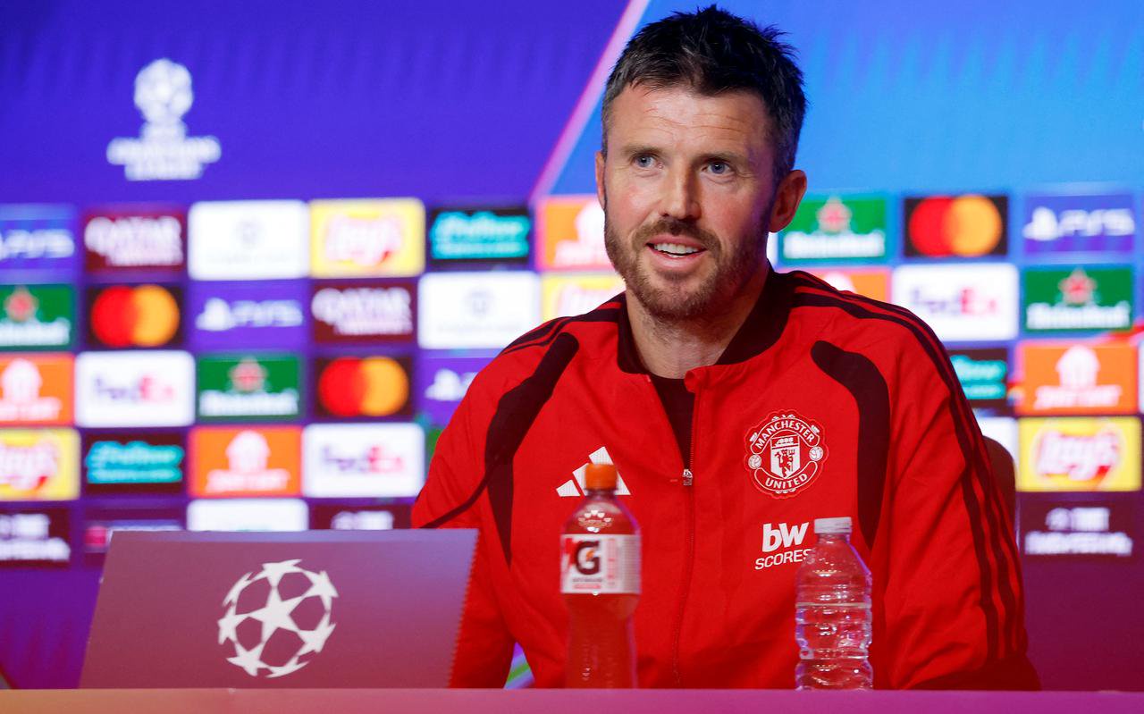 Manchester United dealt double injury blow as Michael Carrick reveals latest