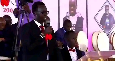Emotion Runs High as the late former PS Fred Segor’s Son Confronted Politicians at Burial