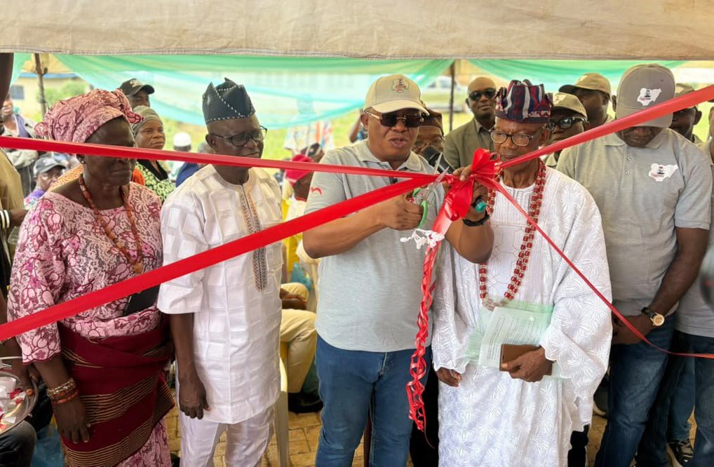 Customs rehabilitates healthcare centre in Osun community