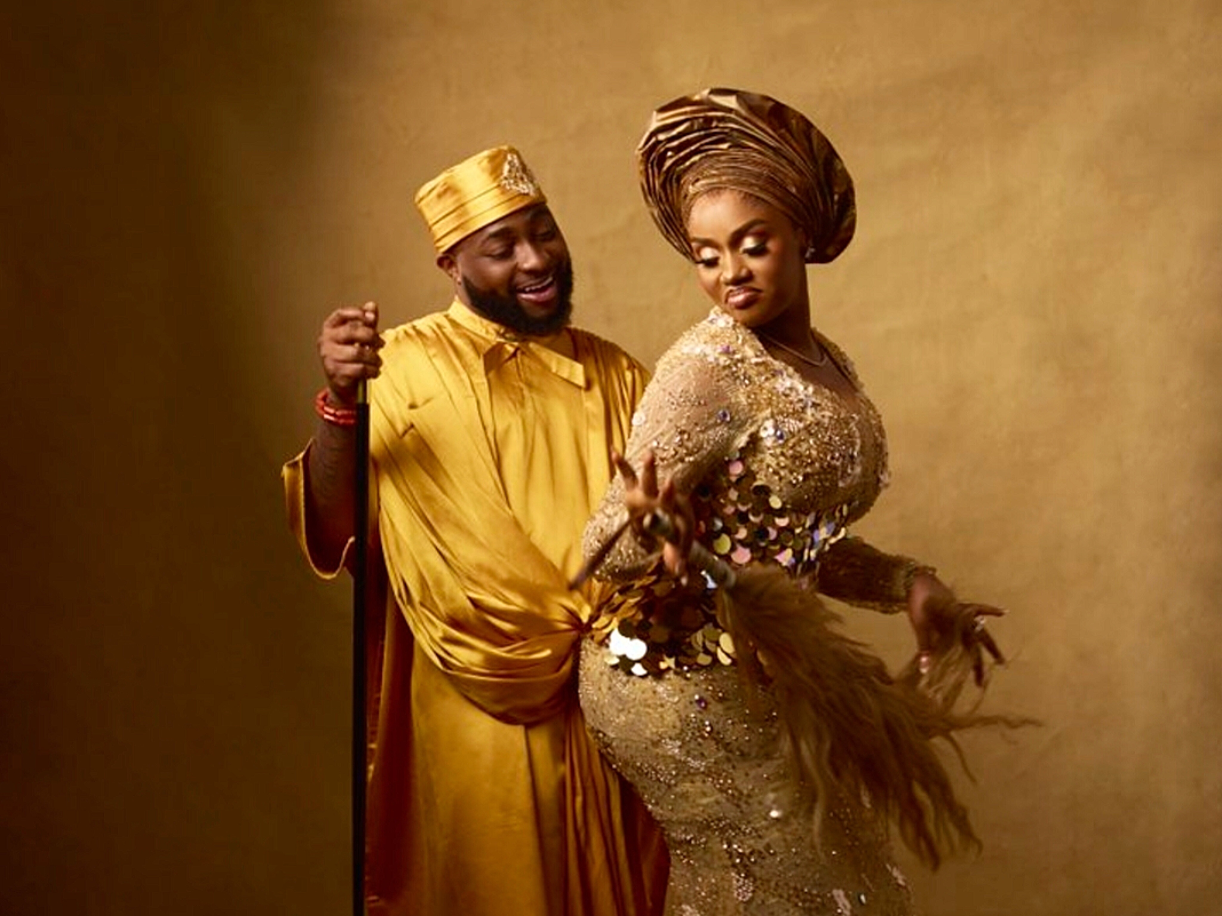 Davido Features Wife, Chioma in New Music Video