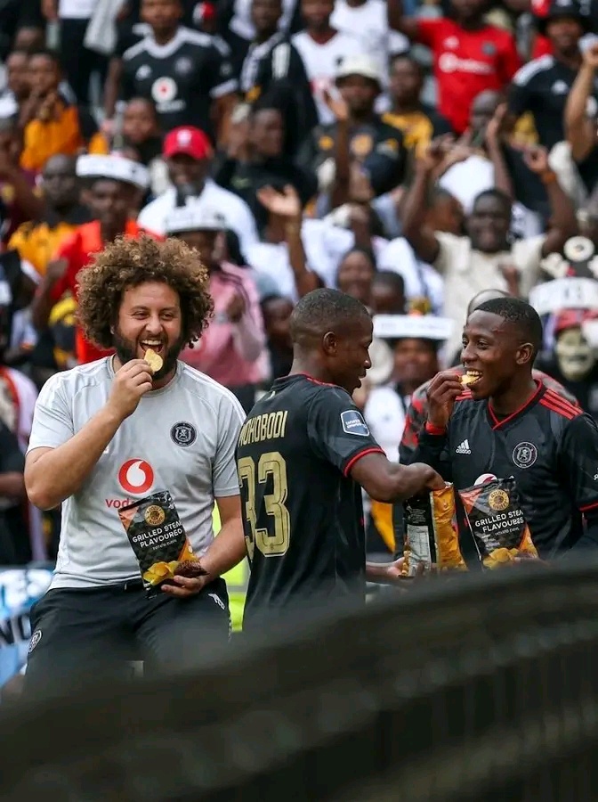 Orlando Pirates Make a Statement by Eating Chiefs-Branded Chips After Derby Win