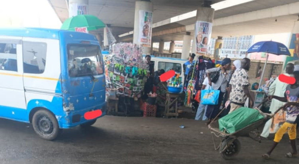Lagos Street Traders Ignore LAWMA’s Arrest Warning