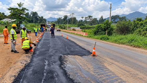 Cameroon Launches Tender to Rebuild 167 Km of Key Trade Route Between Douala and Yaoundé