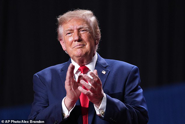 Report: Trump weighs fresh strikes on Iran before midterms