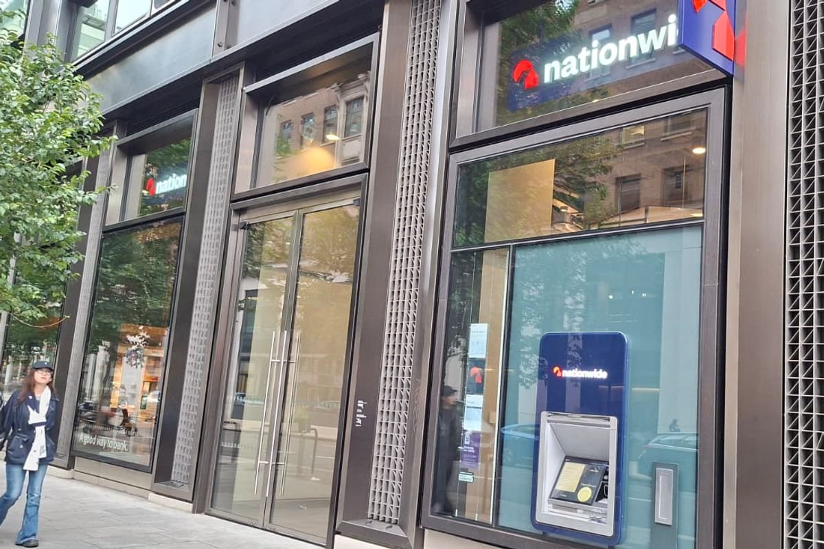 Watercare apologises after deducting $6m from 44,000 customer accounts in mass billing error