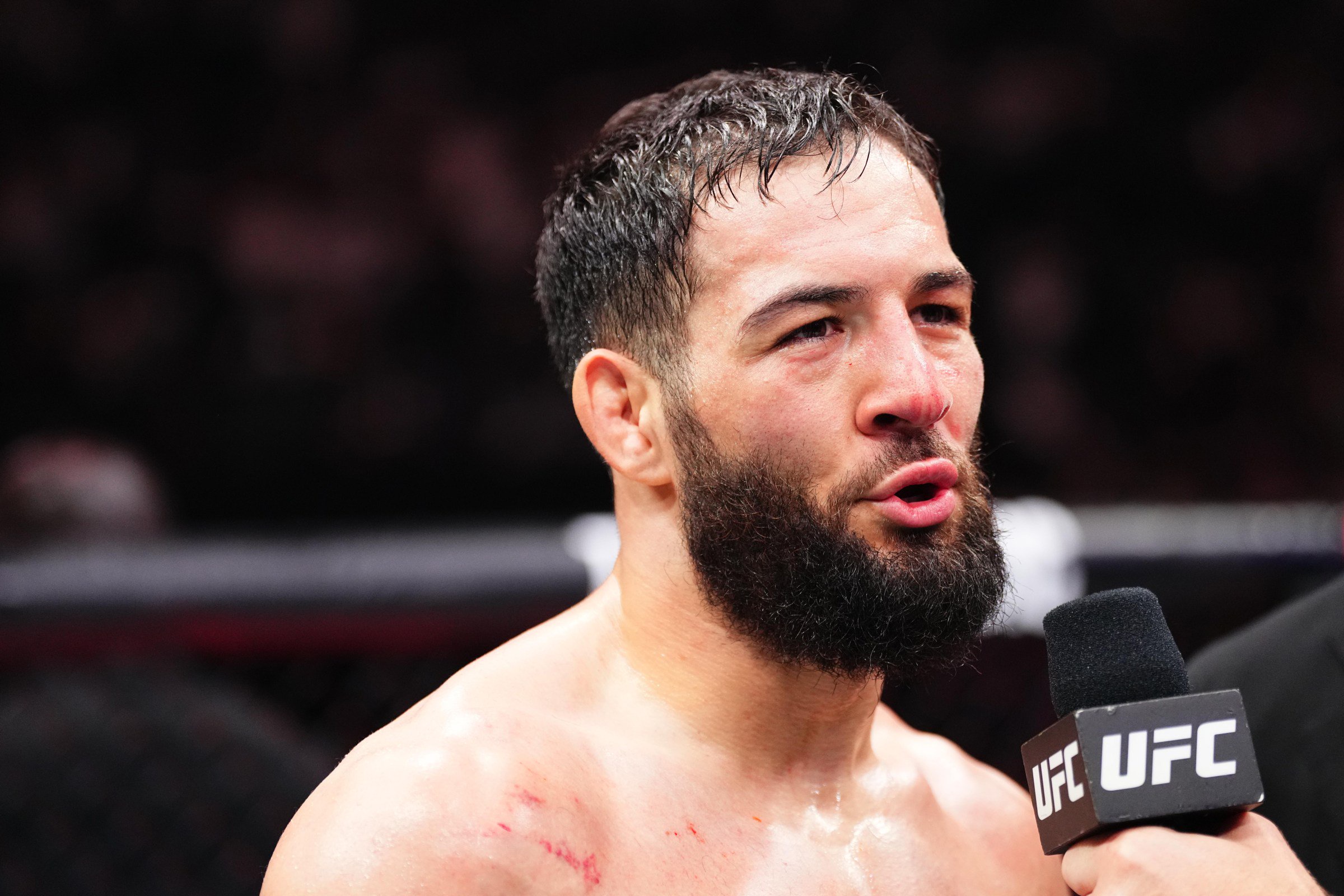 Nassourdine Imavov offers to solve Sean Strickland’s money woes for title shot: ‘I’ll put $500k my own money on the line’