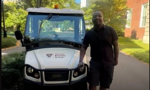 Famous Kenyan Truck Driver in US Shares How Much He Is Paid per Month