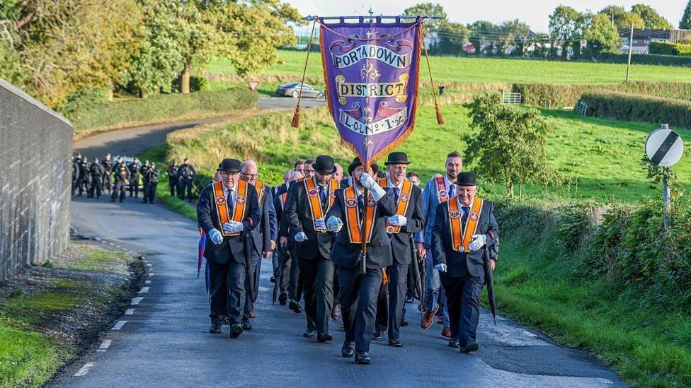 Judge says legal appeal on Drumcree parade ban not an ’emergency’