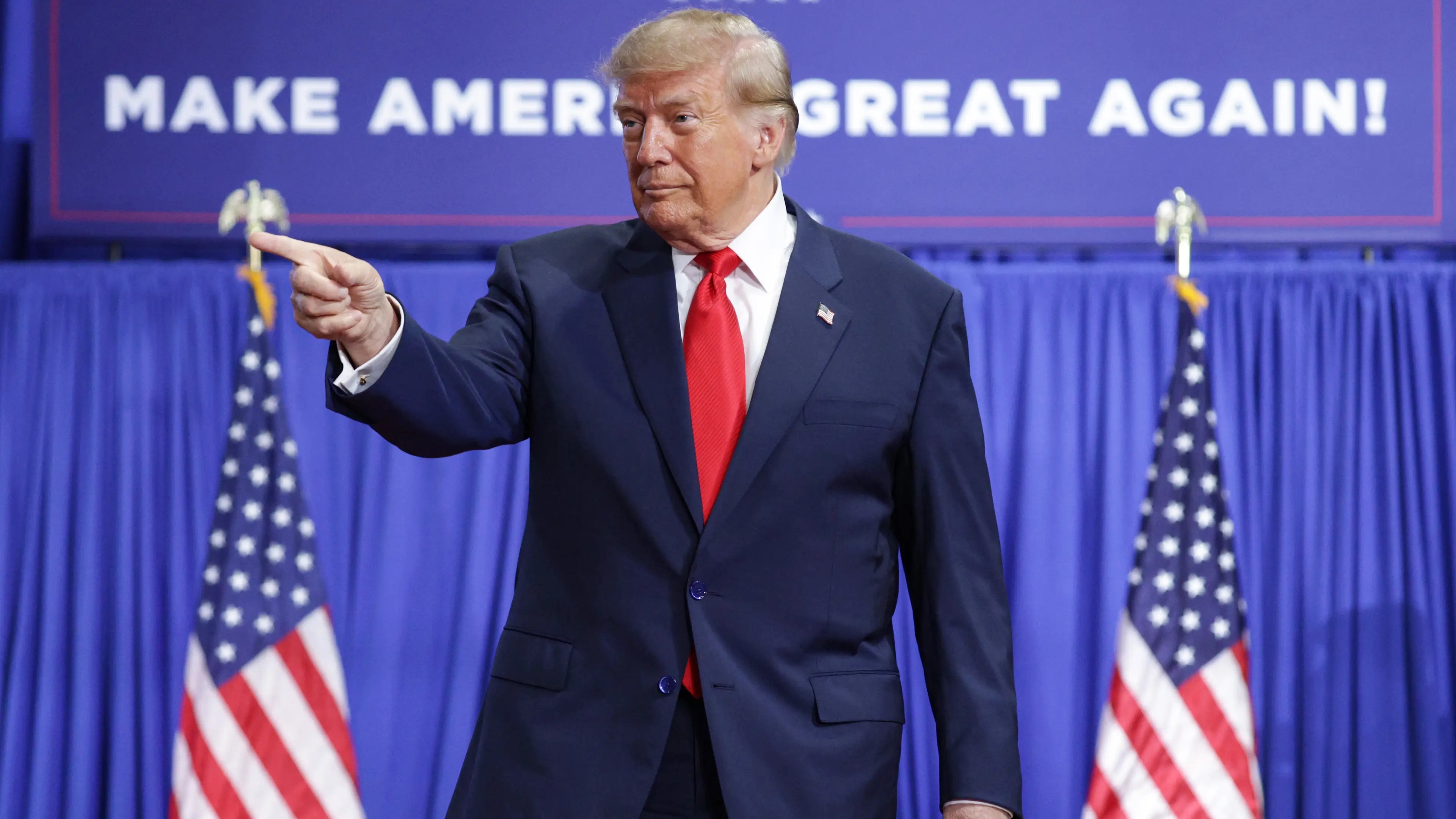 Trump takes brutal swipe at Zelenskyy after he calls for Ukraine to get a ‘new president’ following diesel deal spat