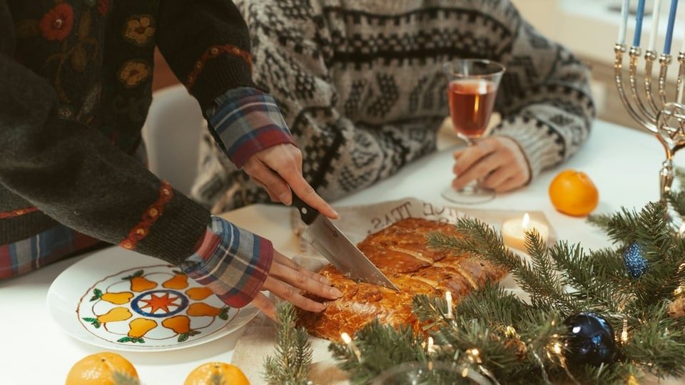 Can festive overeating raise your blood sugar? Doctor explains what you need to know