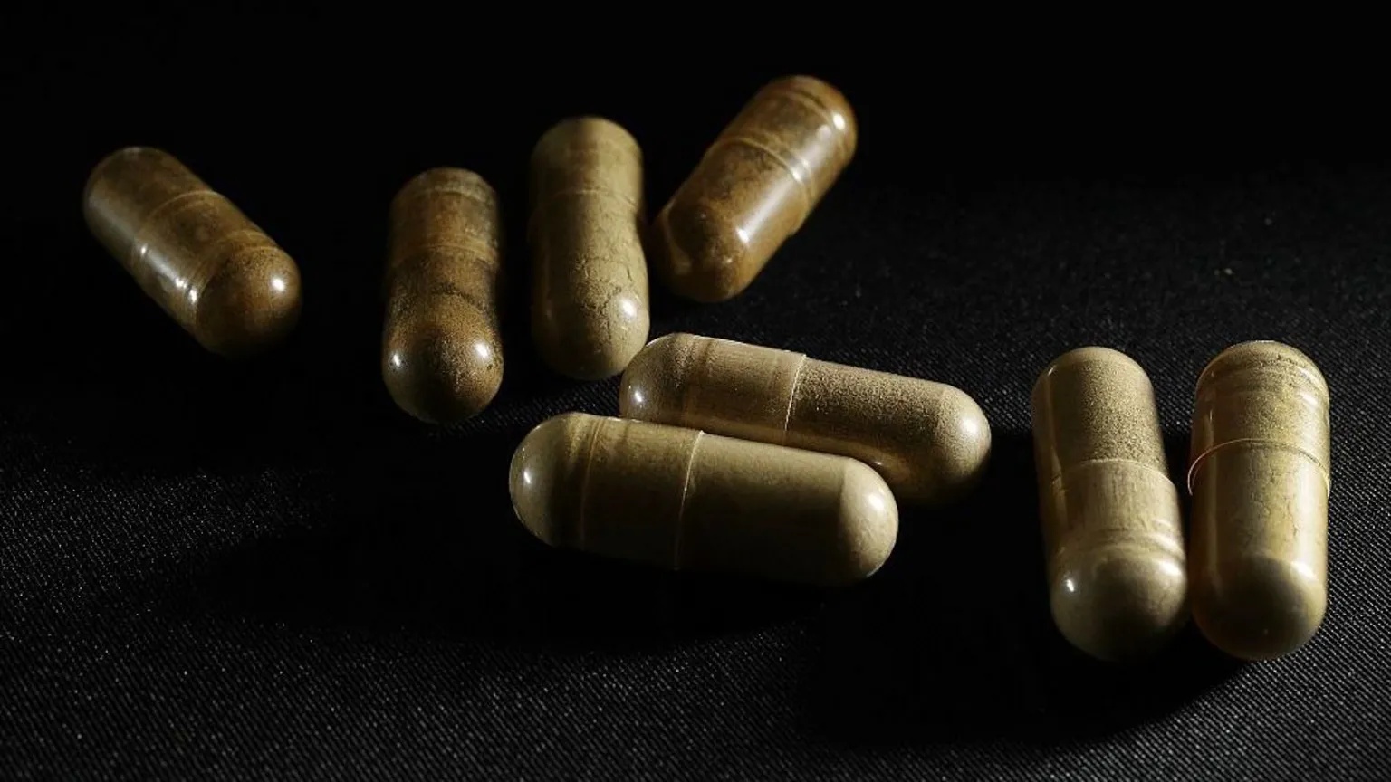 Father and son smoke shop workers arrested in Mississippi students’ suspected kratom deaths