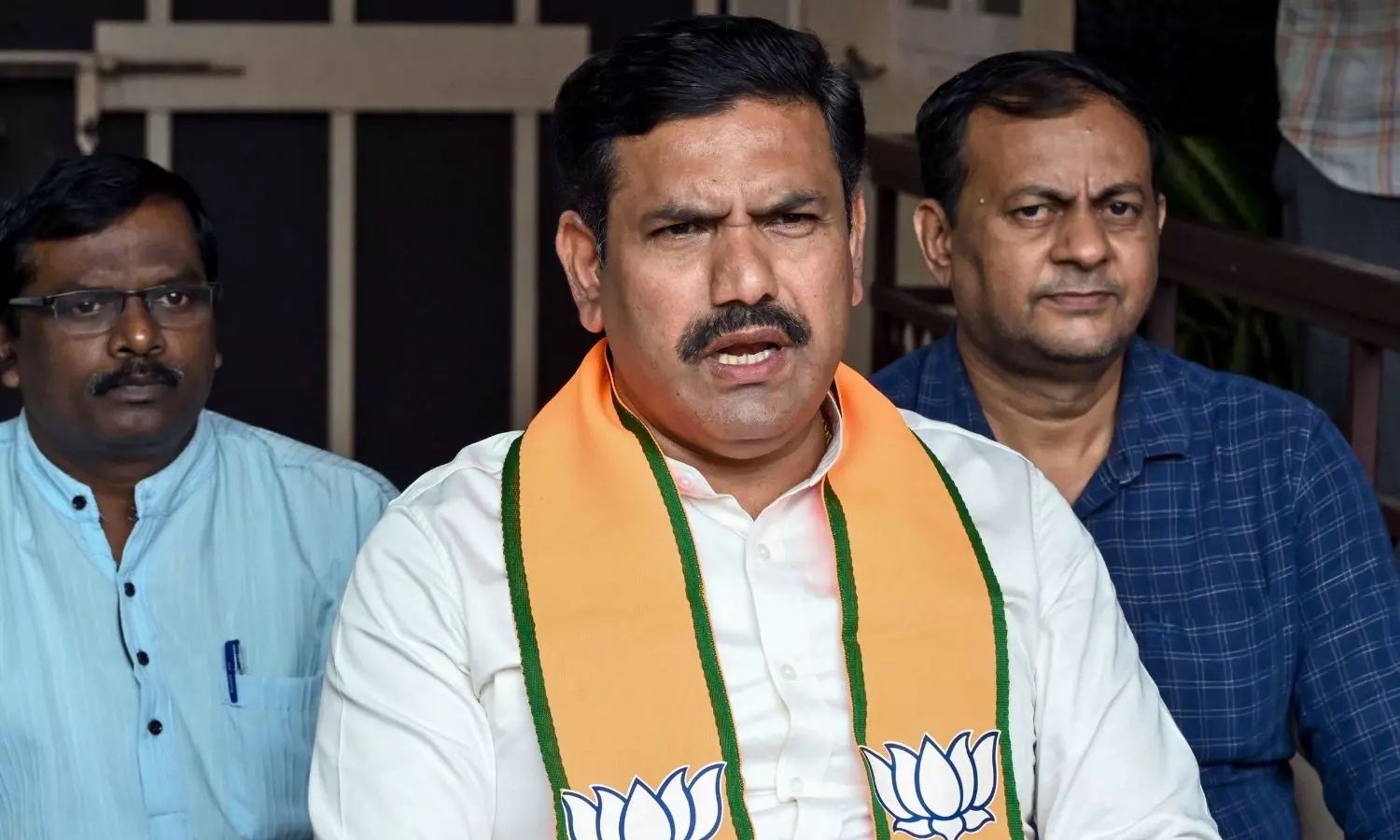 Congress Govt Pressuring Police To File Cases Over Form 7: Vijayendra
