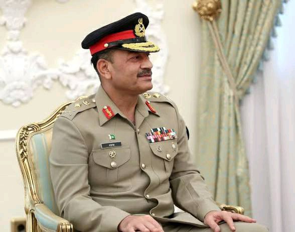 Pakistan Army Chief Arrives in Tehran as Iran Talk Turn to War Negotiations and Regional Cooperation