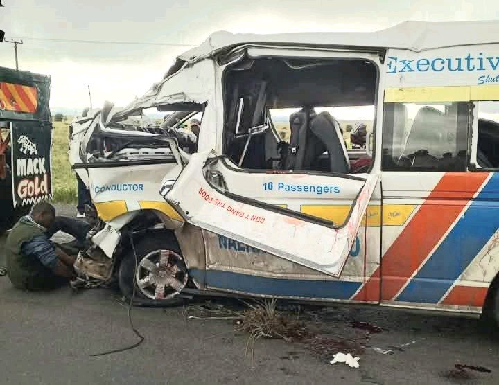 SAD NEWS: A Matatu Full of Passengers Is Involved in a Nasty Crash Along the Nakuru-Eldoret Highway