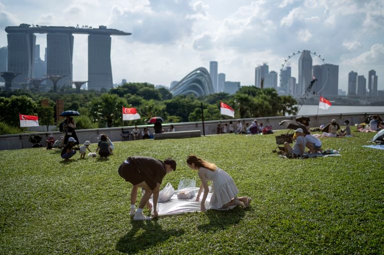 Singapore turns matchmaker amid rock-bottom birthrate