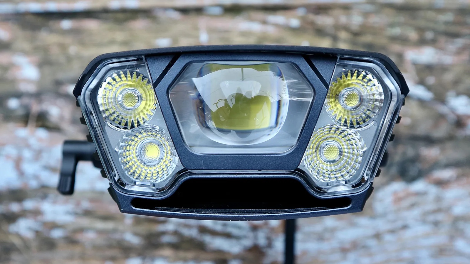 Magicshine Monteer 12000 review: A bike light that boasts more beam power than any other model
