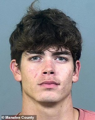 Florida DUI driver’s mugshot sets internet ablaze as commenters claim he’s better-looking than Clavicular