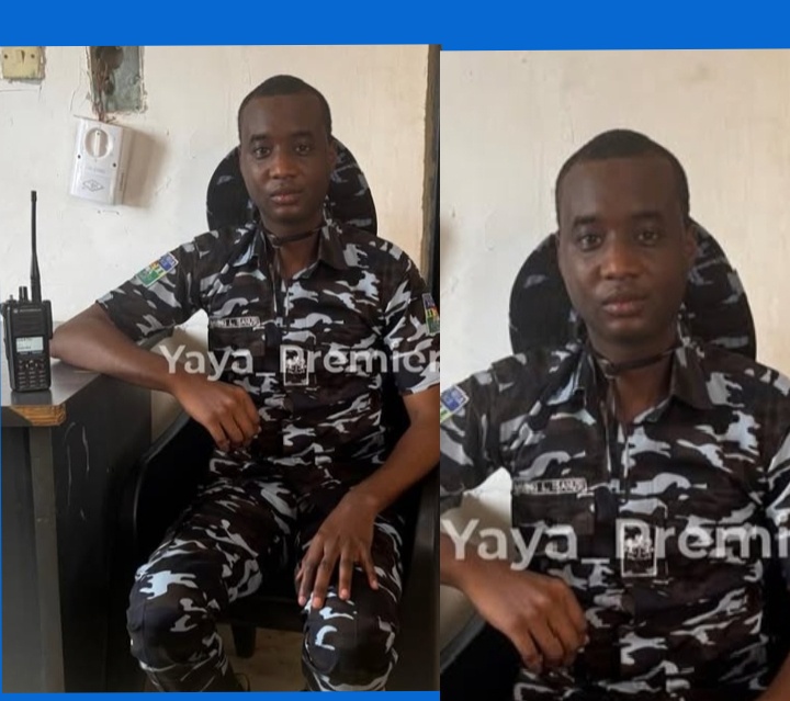 Son of Emir Sanusi Lamido, SP Aminu, Spotted in his Police Uniform at His Duty Station in Kano