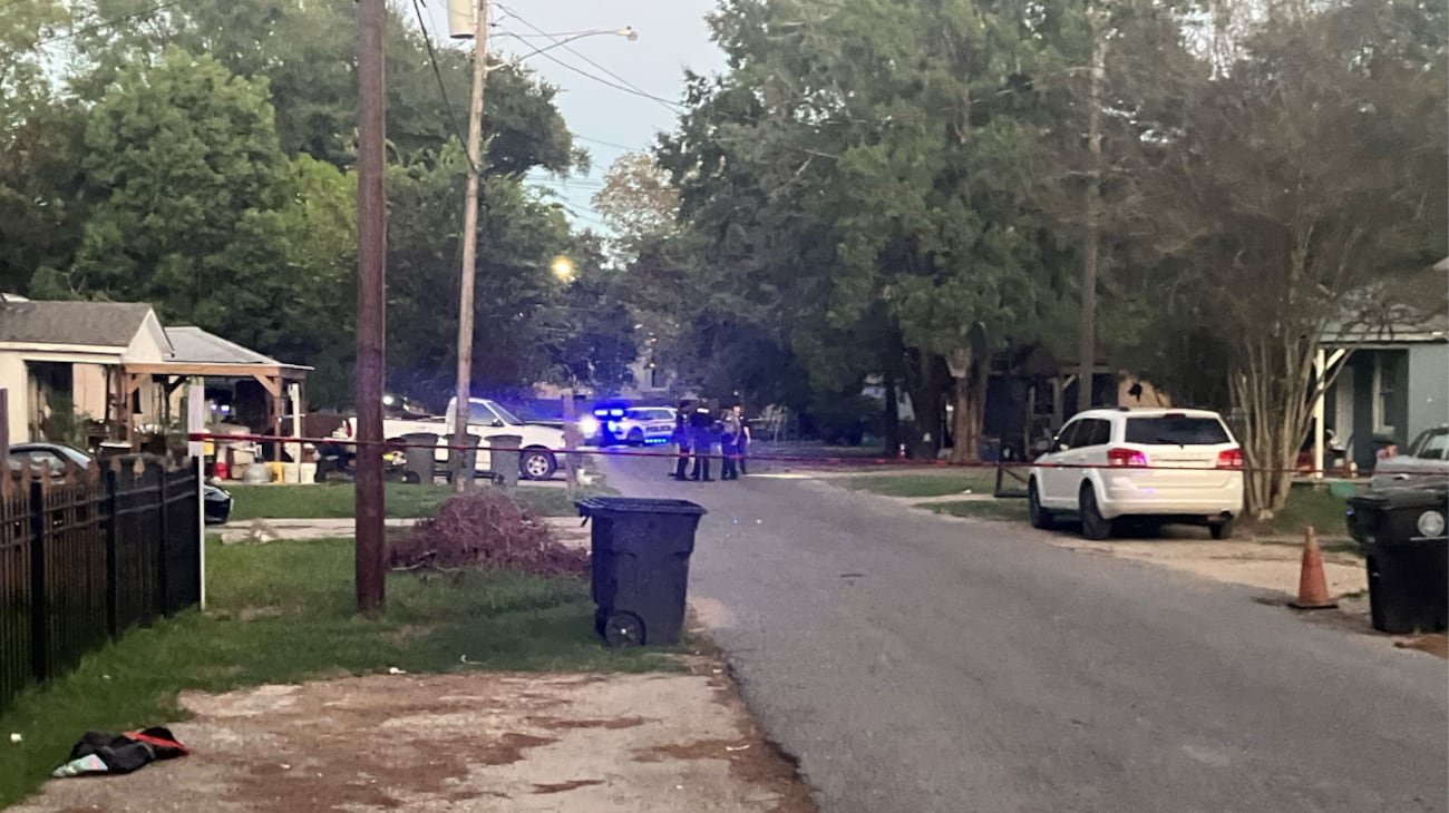 Man dies after shooting on Byron Street
