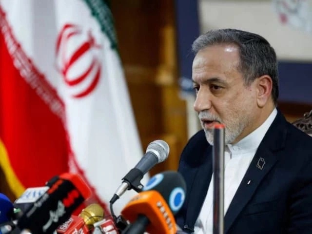 Iran warns of lasting environmental damage from US-Israeli strikes as tensions escalate