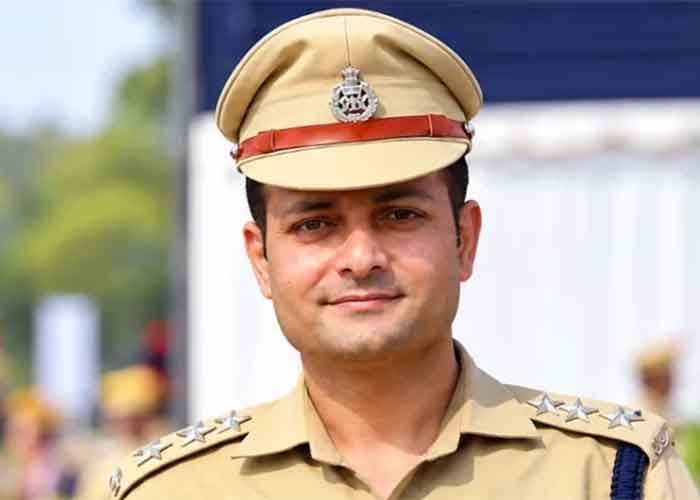 ACP Vivek Bhagat Files FIR Against Journalist, Two Others Over Alleged Casteist Remarks and Obstruction of Duty