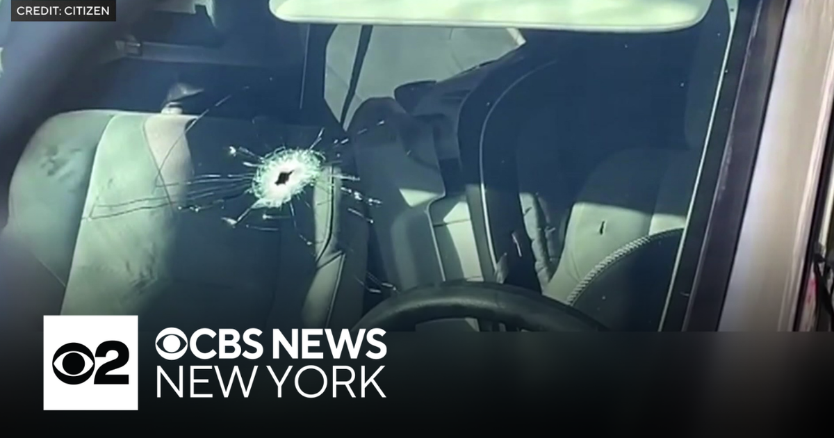 Man shot by ICE in Bronx, sparking protests and outrage among NYC leaders