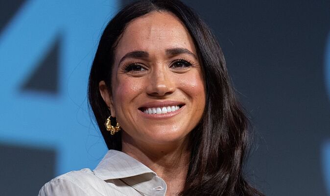 Meghan Markle deemed ‘fake’ as she’s caught ‘making huge blunder’ on camera