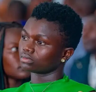 Famous Gospel Singer Thrown Out of Her House by Her Husband
