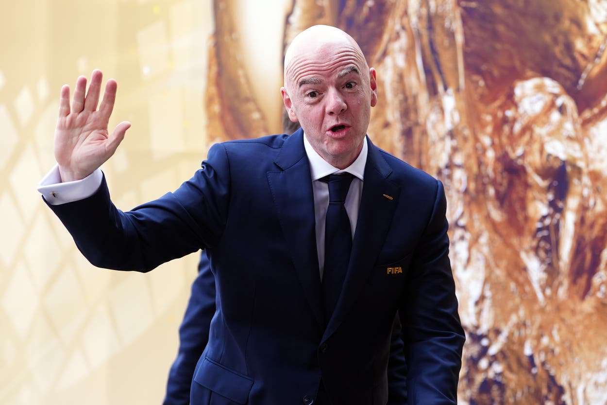 Uefa sets Fifa deadline for answers on Gianni Infantino controversies