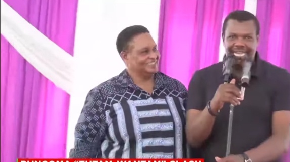 What Really Happened In Bungoma? Wamboka Grabs Wakwabubi’s Microphone As Ruto Allies Face Heckling