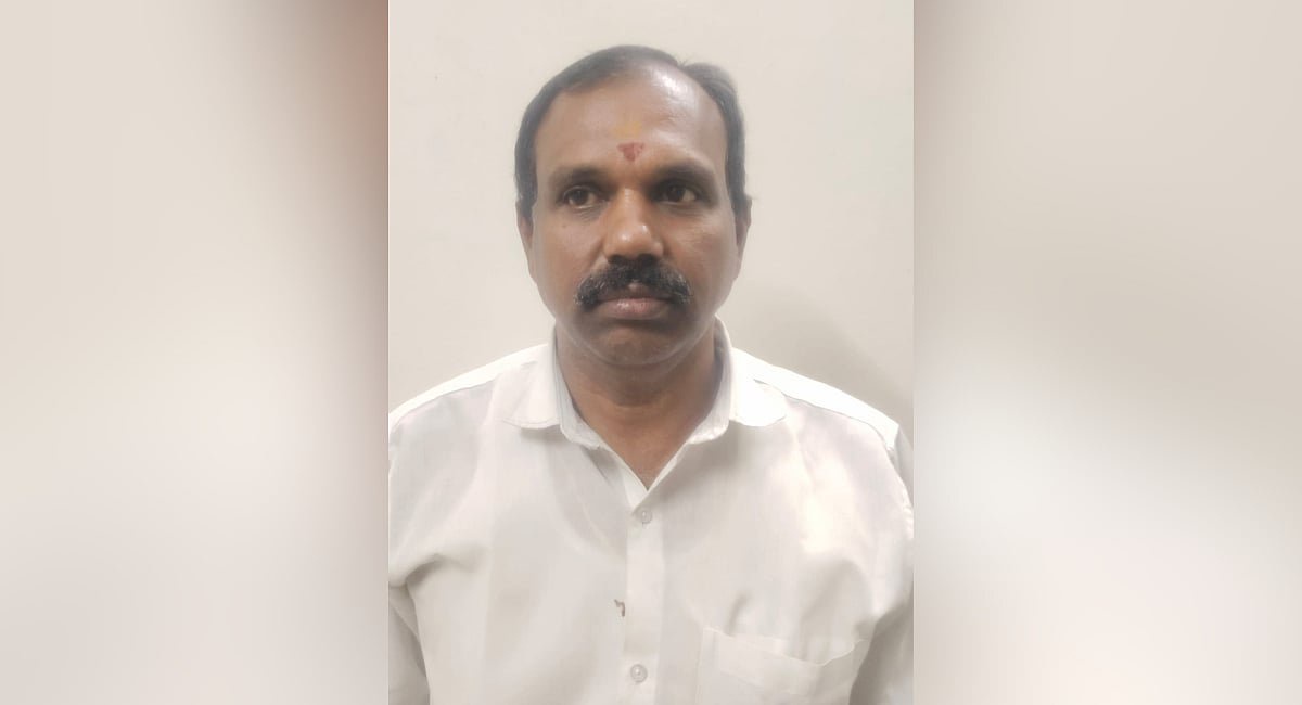 Srirangam temple land fraud: DMK secy held